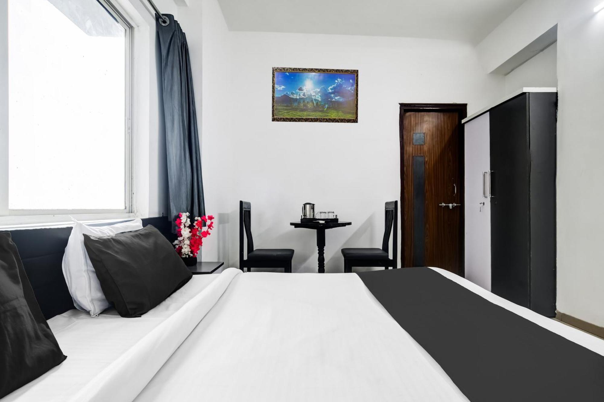 Super Hotel O Indraprasth Indore Extérieur photo