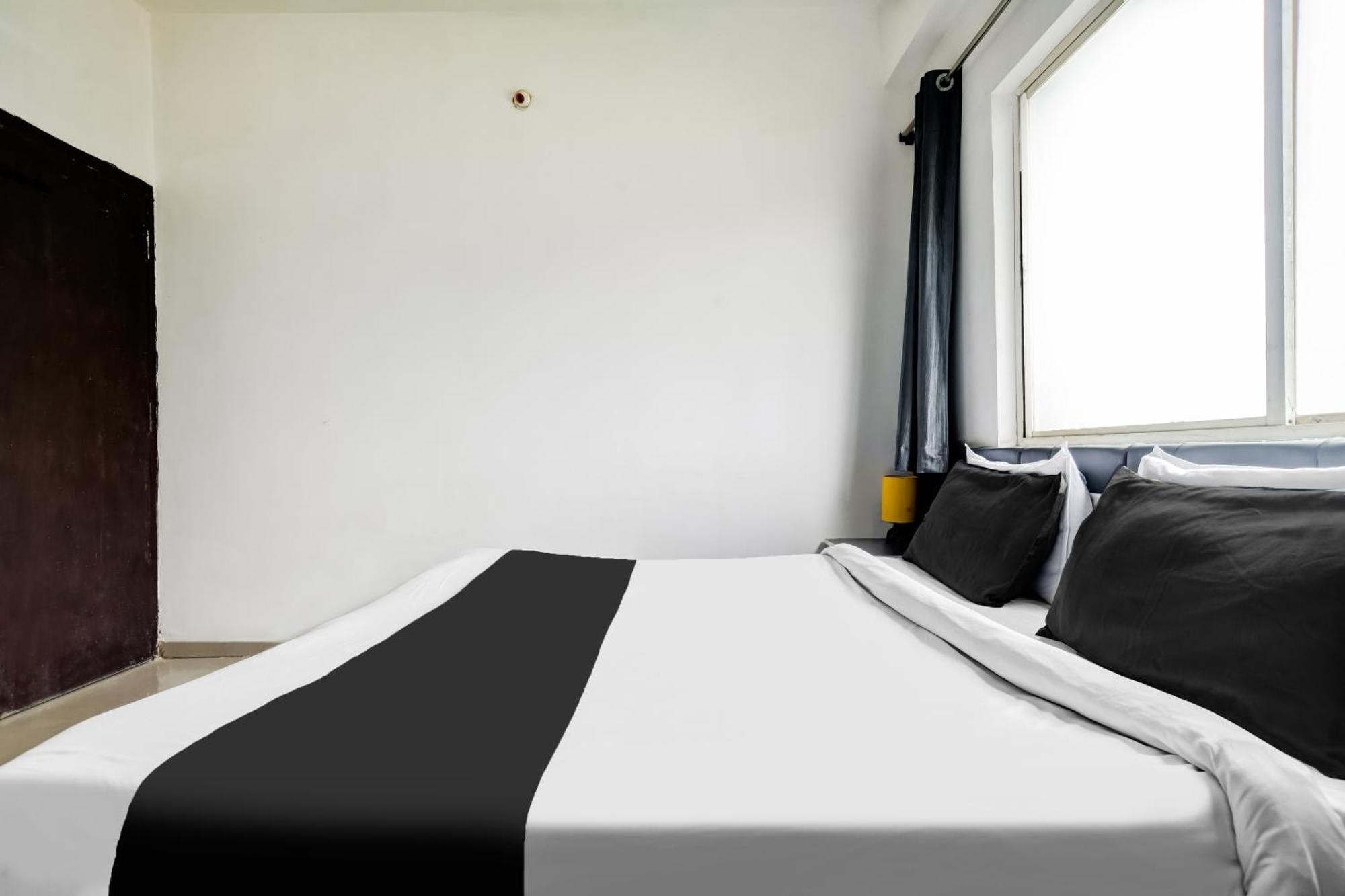Super Hotel O Indraprasth Indore Extérieur photo